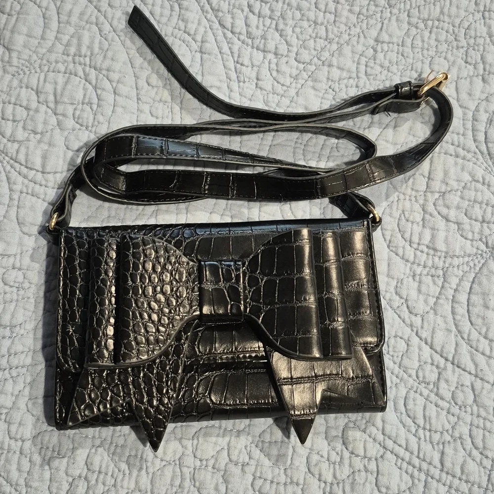 Betsey Johnson elegant black